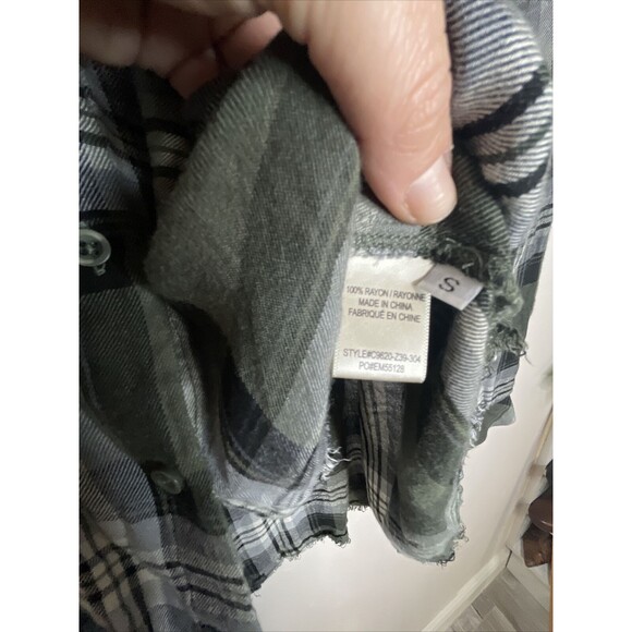 Cloth & Stone Womens Plaid Long Sleeve Raw Hem Collared Button Up Shirt SZ Small - Picture 9 of 10